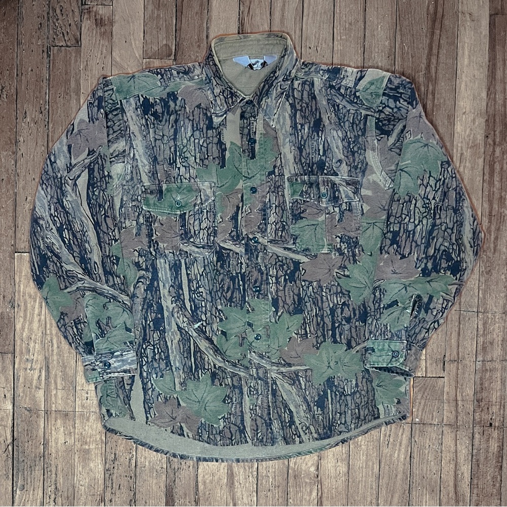 Vintage Woodlands Camo Button-Down Shirt or Shacket (Size M)